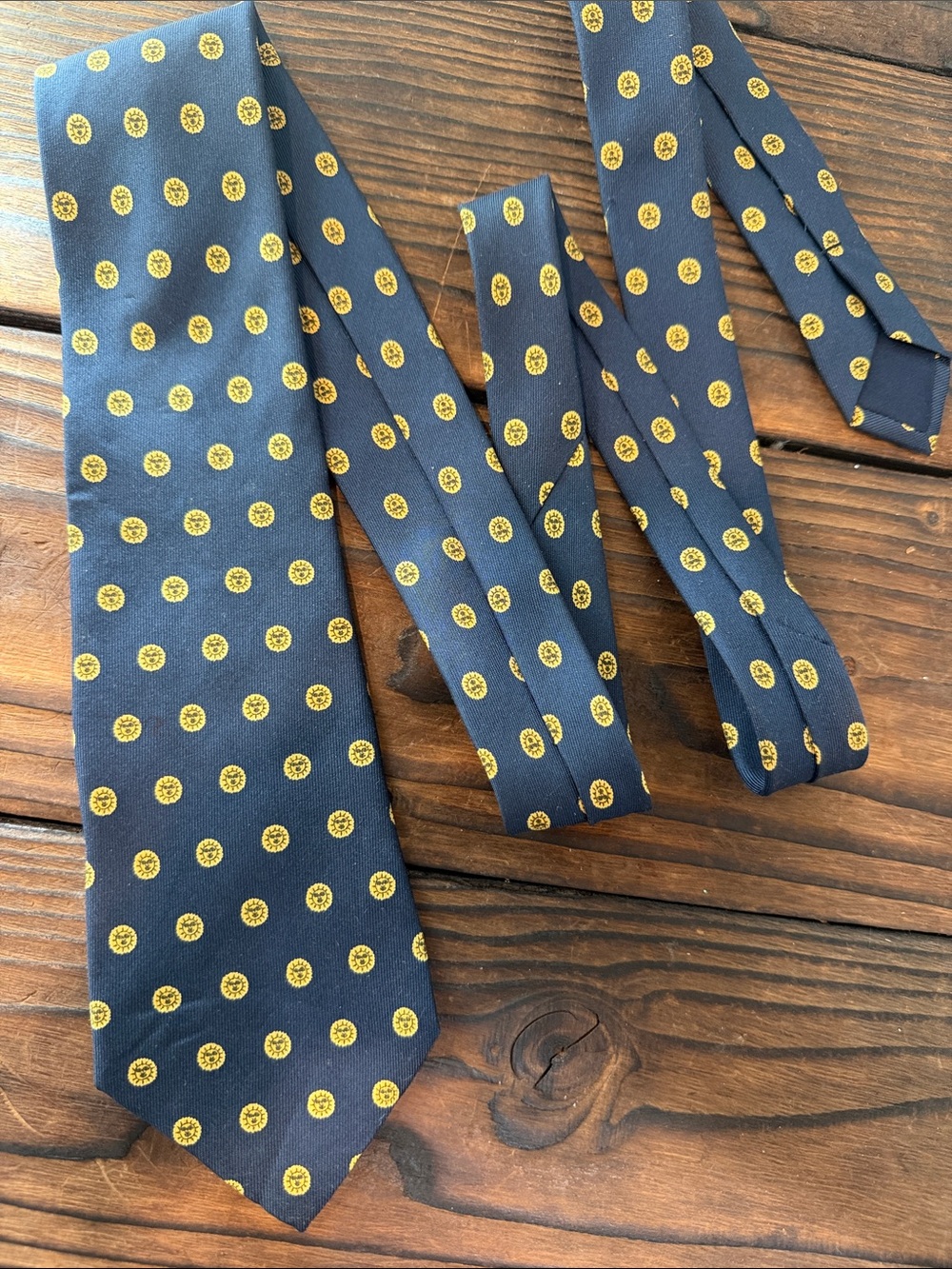 Men's Castello del Sole Boutique Silk Navy Tie with Yellow SunDot Pattern